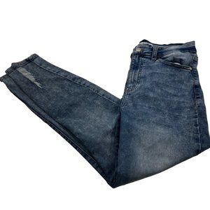 Celebrity Pink Women's Size 9 Skinny Faded Jean Distressed Leg Blue Preowned